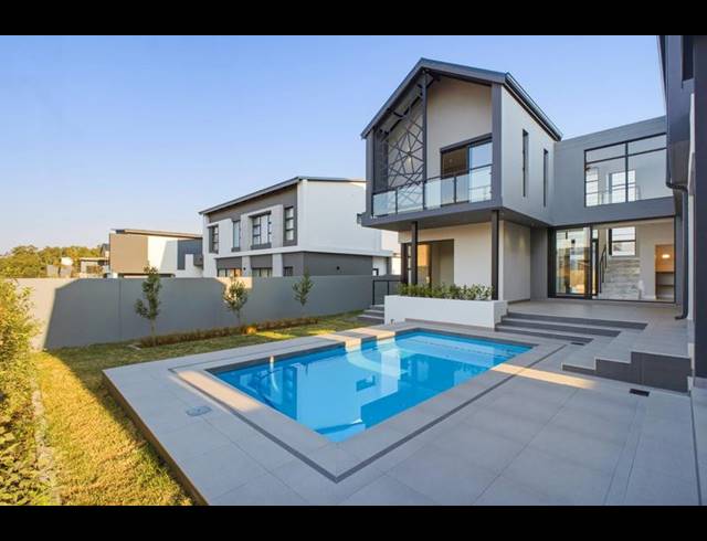 4 BEDROOM HOUSE FOR SALE IN FOUNTAINBROOK ESTATE
